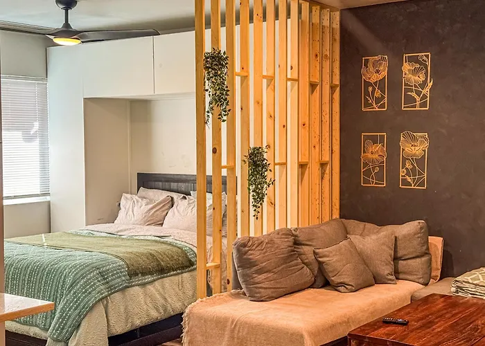 Private-Suite, Kitchen, Laundry, Rainfall Shower, 4Ktv