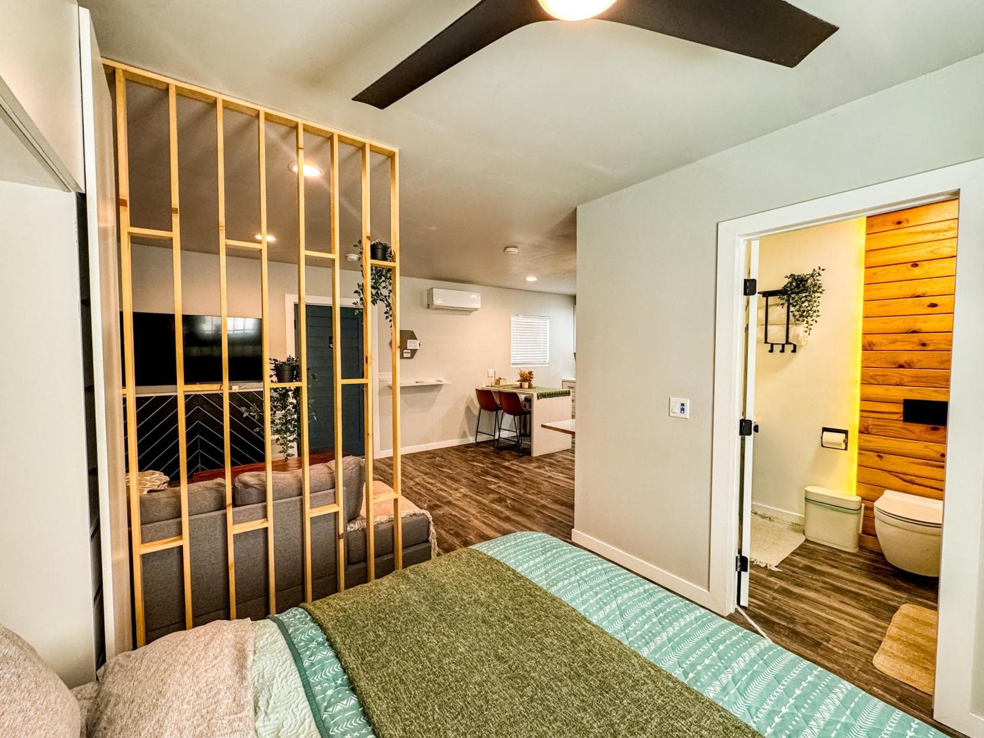 Private-suite, Kitchen, Laundry, Rainfall Shower, 4ktv Appartement El Centro