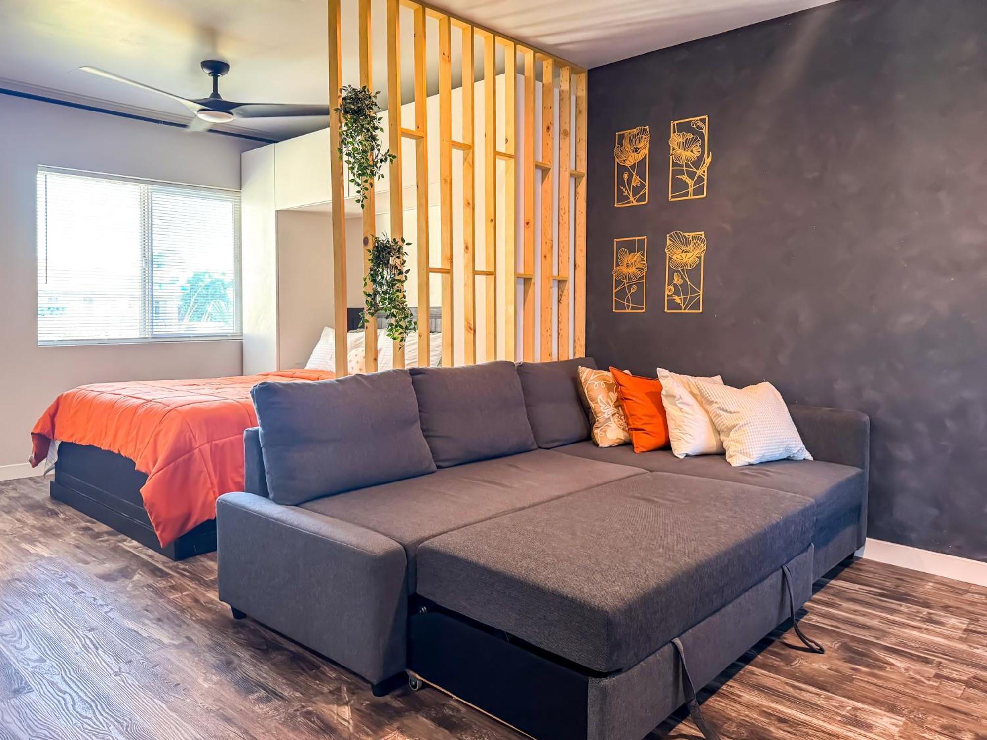 Private-suite, Kitchen, Laundry, Rainfall Shower, 4ktv